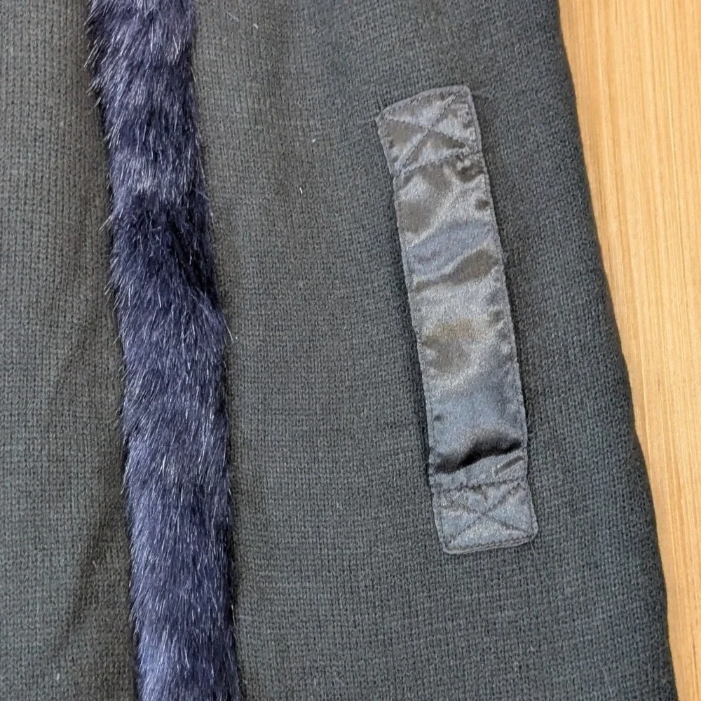 Banana Republic Navy Blue Faux Fur Scarf Pull Through Stole NWT